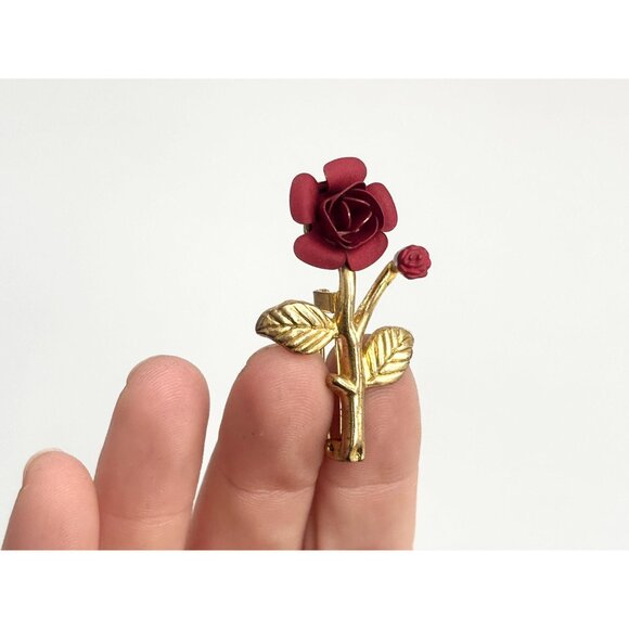 Blooming Red Rosebud Vintage Floral Costume Jewelry Brooch | Lapel Pin - Picture 8 of 10